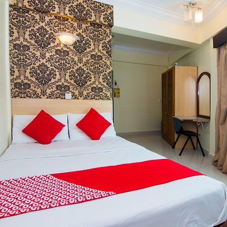 Sea Princess Hotel Teluk Bahang Exterior foto